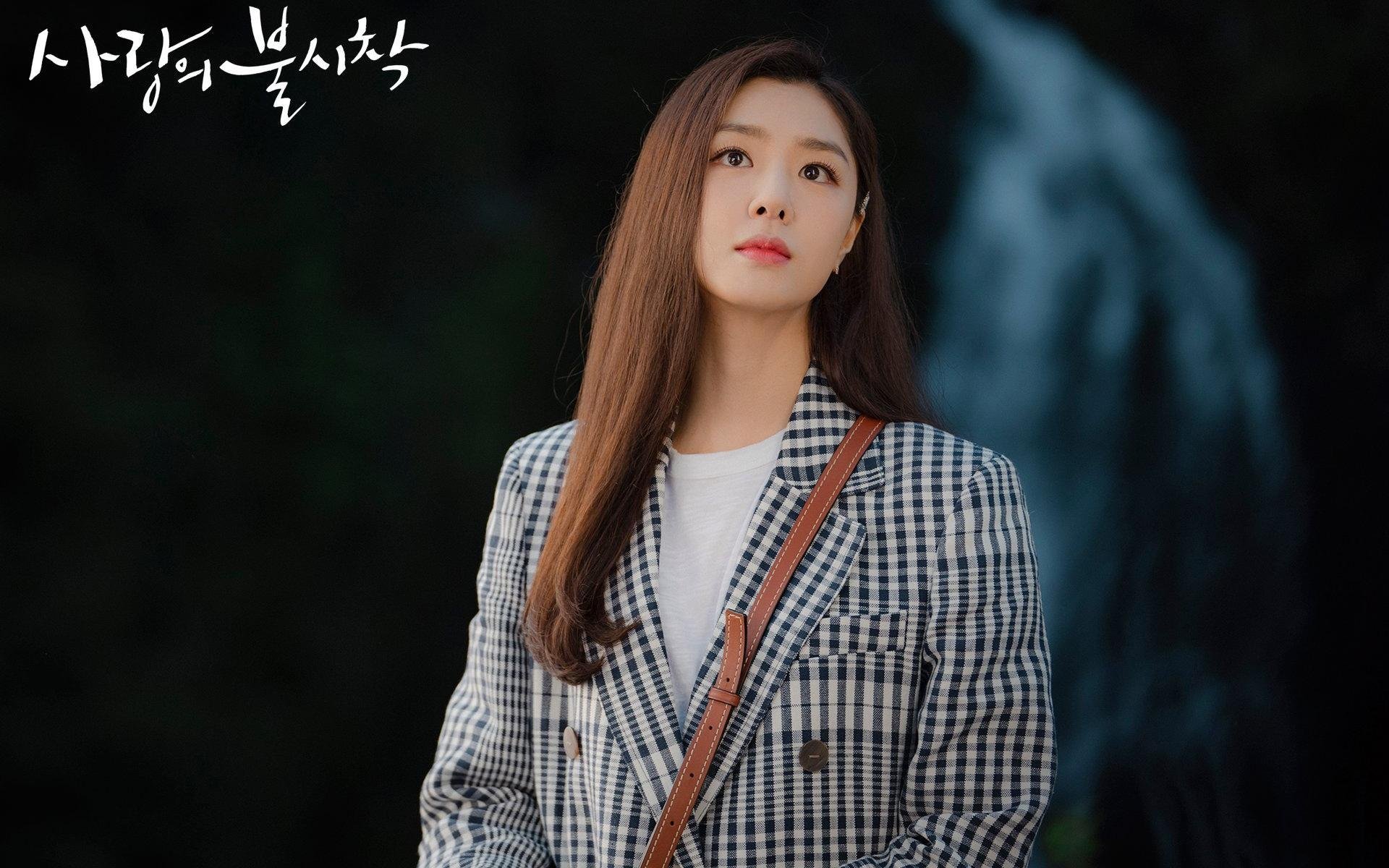 俱乐部重视球员课外发展组织多项文化活动提升综合素养，足球俱乐部组织