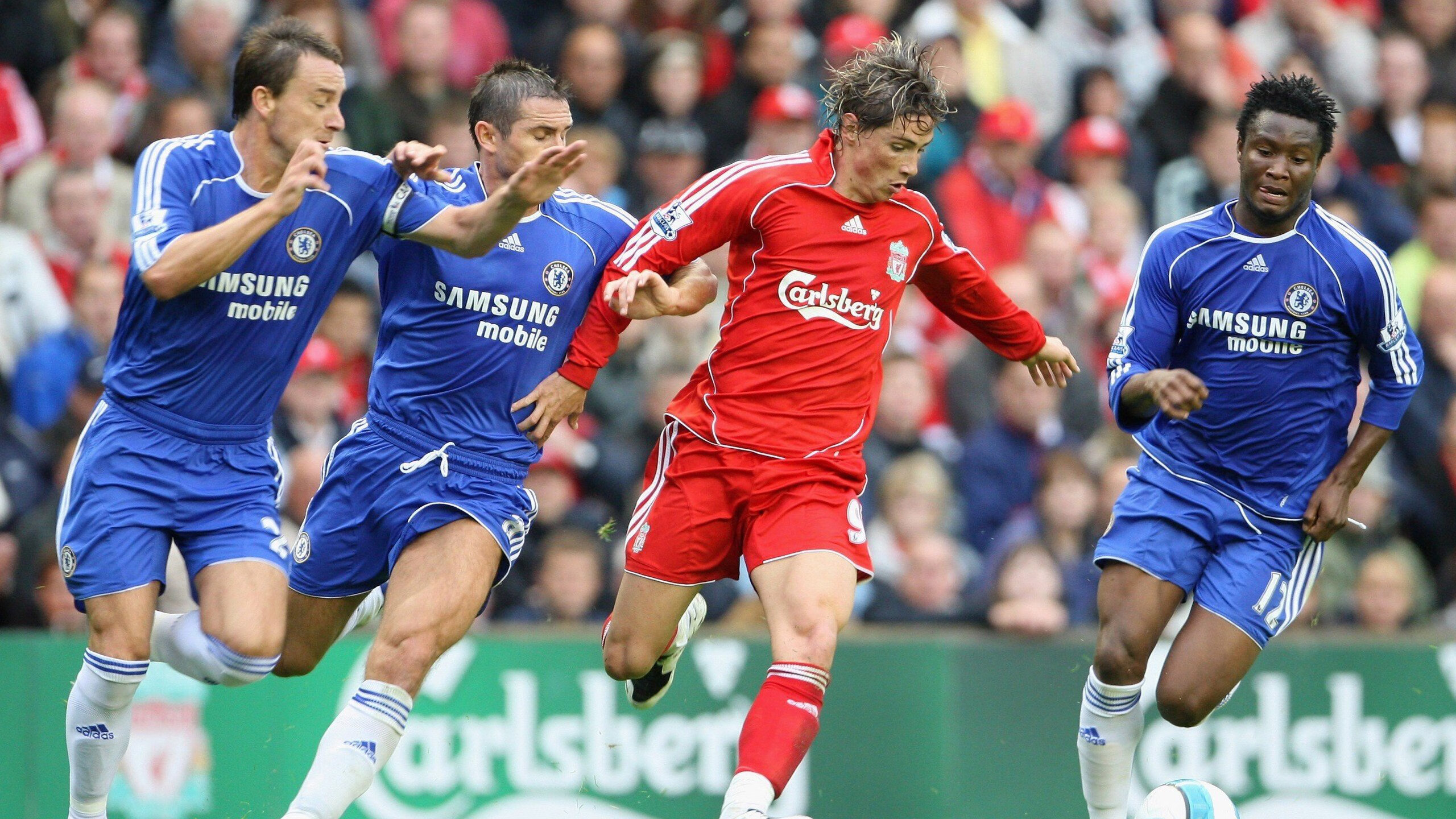 赛事中的意外惊喜:车队和车手的应变大作战,车队比赛